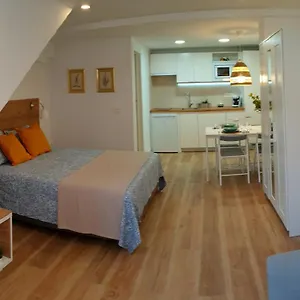 Habitación en casa particular Road Sierra 95 Habitación Privada Con Baño Y Zona De Cocina, Granada